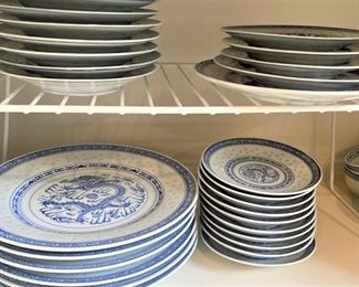 Dishes - 28 pieces