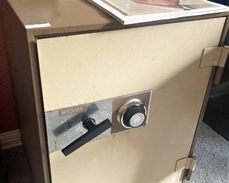 Meilink fireproof safe