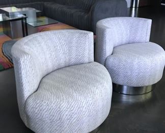2 of 4
custom swivel tub chairs