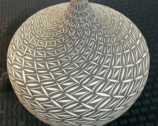 5	$375 	
"Victorino E 2011, Indian Art pottery Acoma vase. Graphic B/W"	marked and signed 