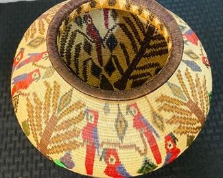 10	$250 	
"Hosig Di basket Panama with Parrots basket, Santa Fe NM 15x9 "	