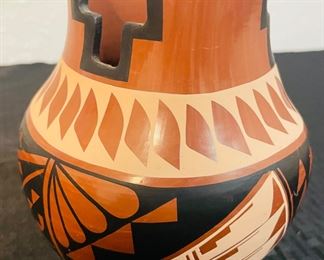 11	$90 	
G.Sandia Jemez 6x6 Pottery New Mexico 