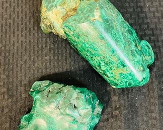 21	$90 	
2 pieces of raw malachite 	