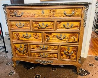 25	$1,095 -50x21x43
Thomasville Hemingway chest drawers Chinoiserie 