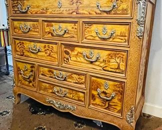 25	$1,095 -50x21x43
Thomasville Hemingway chest drawers Chinoiserie 