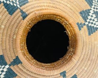 48	$750 	
African Zulu Isichumo water basket - 17x12	