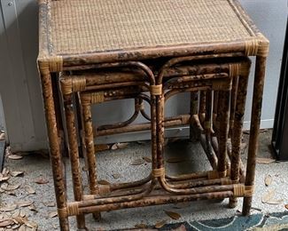 91	$90 		Set of 23 bamboo nesting tables 22x16x22	