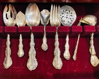 Sterling set Strasbourg - Gorham 188 pieces - price upon request 