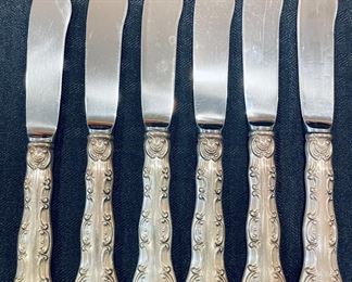 Sterling set Strasbourg - Gorham 188 pieces - price upon request 