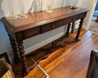 67	$395 	Wood console with turn legs 66x18x33	