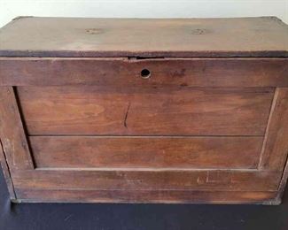 Antique Camera Accessories Case