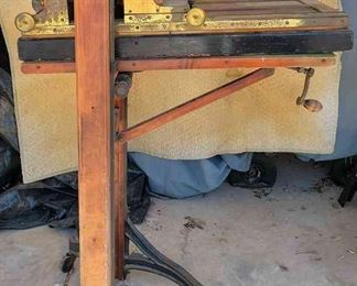 Antique 5 X 7 Camera With Studio Stand