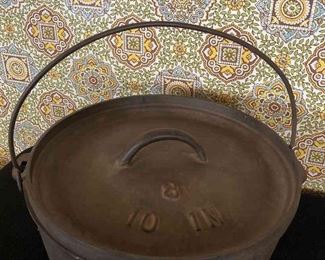 Cast Iron Cook Pot