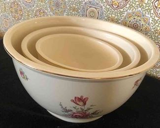 Priscilla Household Institute Ovenware