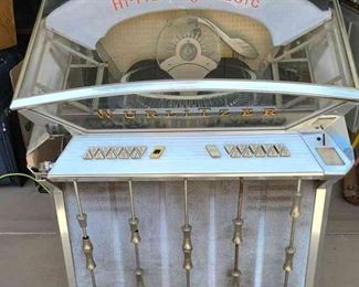 Wurlitzer High Fidelity Music Juke Box