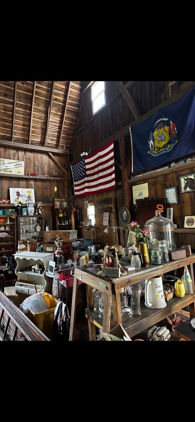 BARN SALE HARTLAND in Hartland, WI starts on 5/12/2023