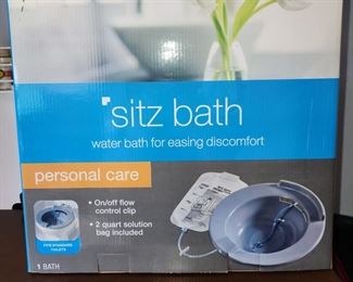 NEW IN BOX  Sitz Bath $10.00