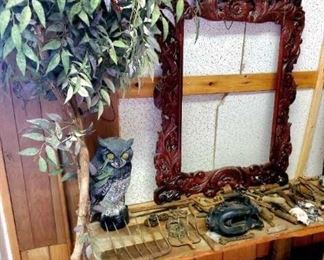 beautiful ornate frame 