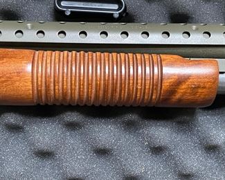 close up of the Mossberg