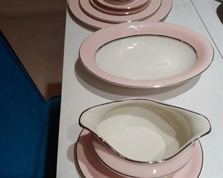 Castleton service for 8