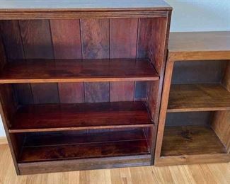 2 Wood Bookshelfs