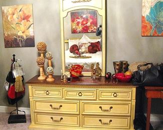 Stanley Crème Wood Dresser and Mirror 