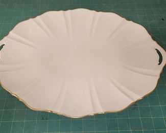 OS9017 Lenox Ivory Platter with Gold Trim and Handles https://www.ebay.com/str/agesagoestatesales
