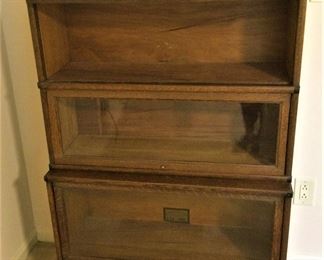 Antique Globe Wernicke Lawyer Barrister Bookcase    Circa 1900