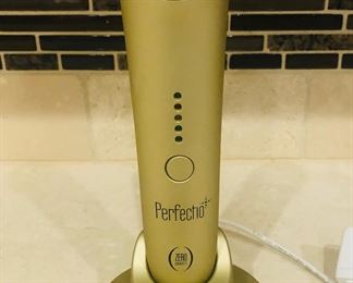 Perfectio Gold Plus Limited Edition by Zero Gravity Rejuvenates skins appearance