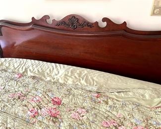 Bed Mahogany