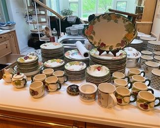 KITCHEN Loaded Pots Pans Bakeware Dishes China Gadgets