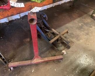 ENGINE STAND AND JACK