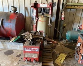 COATS RIM CLAMP 5060AX TIRE MACHINE
 
