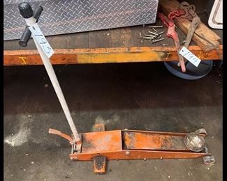  FLOOR JACK