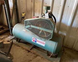  CHAMPION AIR COMPRESSOR