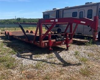 34’ GOOSENECK CAR HAULER TRAILER W/ HYDRAULIC FOLD RAMP