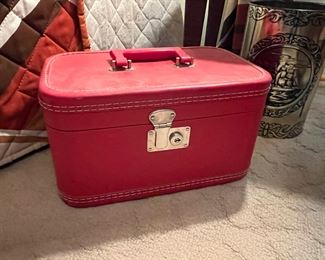 Vintage train case
