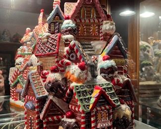 Radko Gingerbread Lane cookie jar