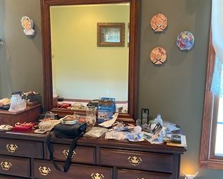 Kincaid dresser and mirror 