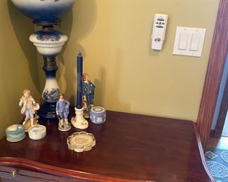 Kincaid nightstand with pull out shelf 