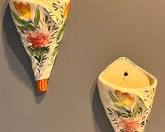 italian wall pockets 