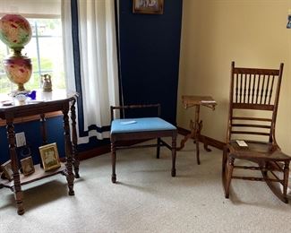 sewing stool and little table 