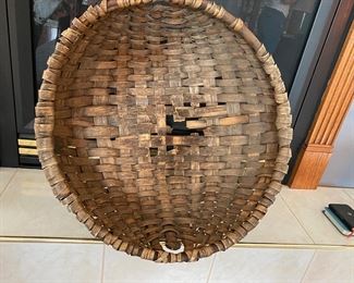 beautiful basket (well loved but the patina is awesome) 