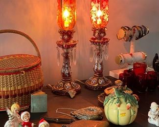 flashed cranberry lights 