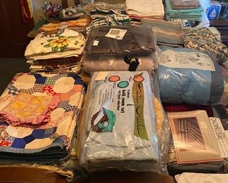 Drew Bedroom Suite/Linens and Bedding