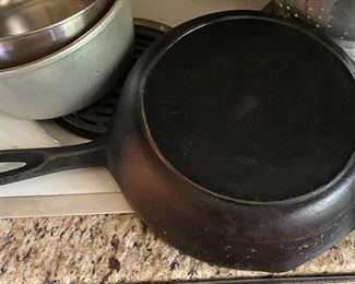 Cast Iron Frying Pan