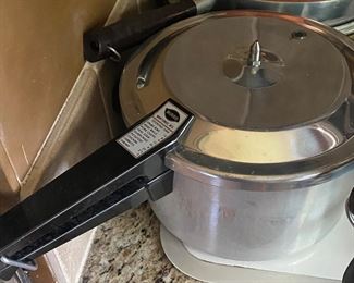 Pressure Cooker
