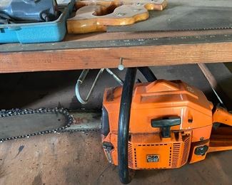 Husqvarna 266SE Chain Saw