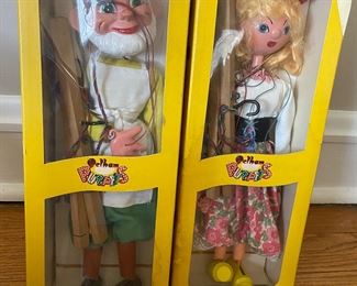 Vintage Puppets Box
