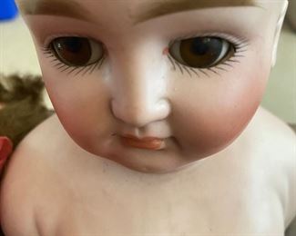 Antique Bisque Open/Close Glass Eyes Doll Head. Germany 